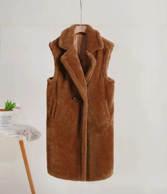 Pre Order:  Sleeveless Welt Pocket Woolen Overwear Coat