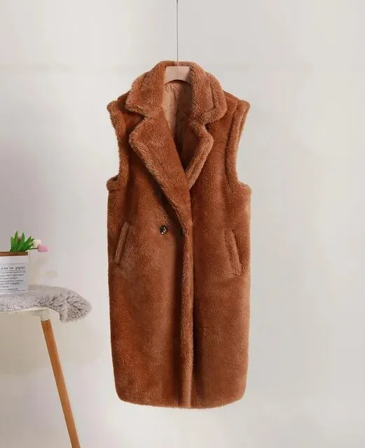 Pre Order:  Sleeveless Welt Pocket Woolen Overwear Coat